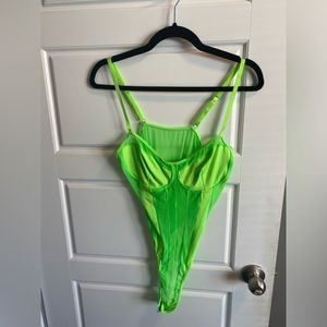 *NEW* bodysuit Large